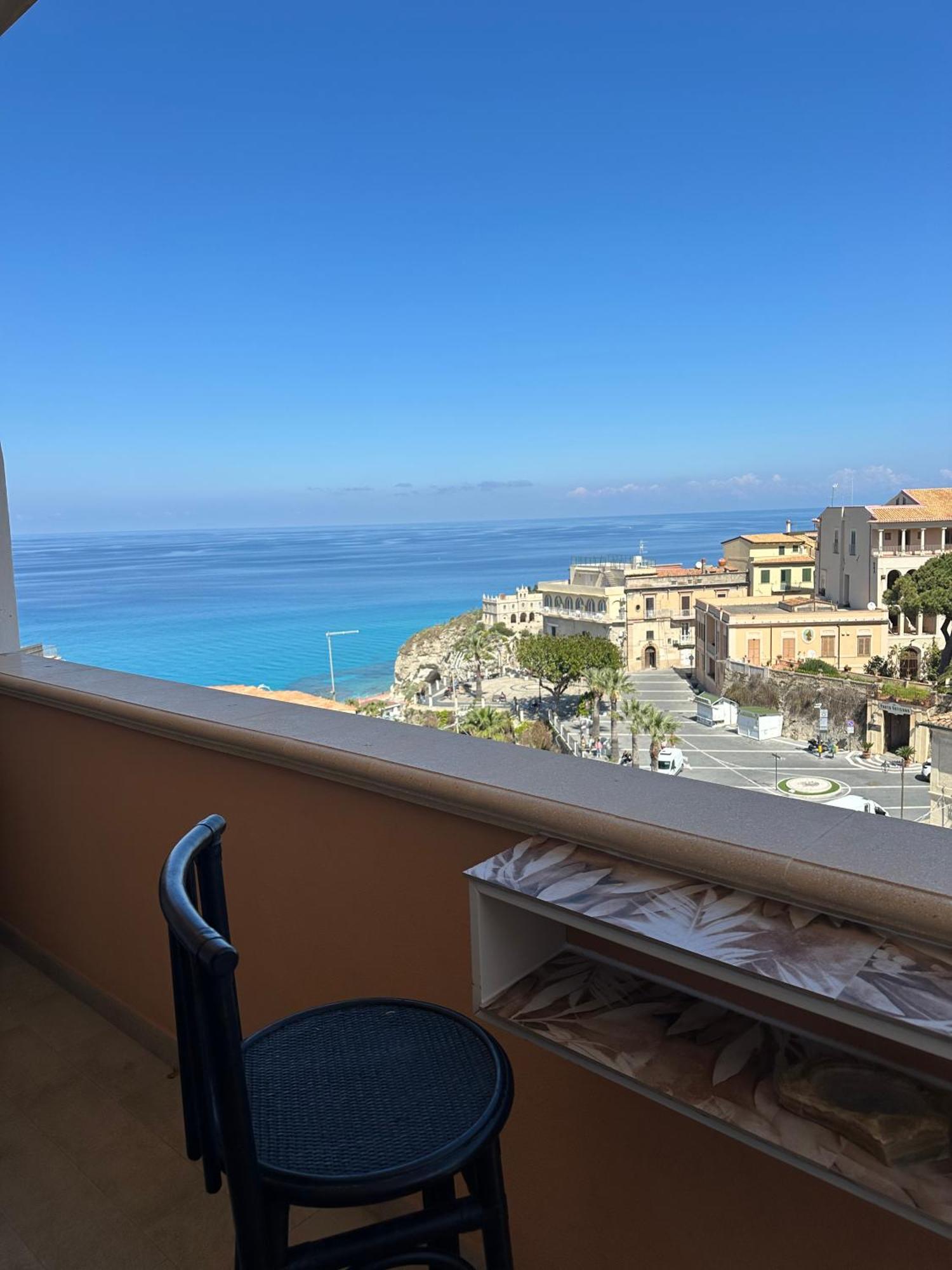 Sapore Di Sale Accommodation Тропея Экстерьер фото